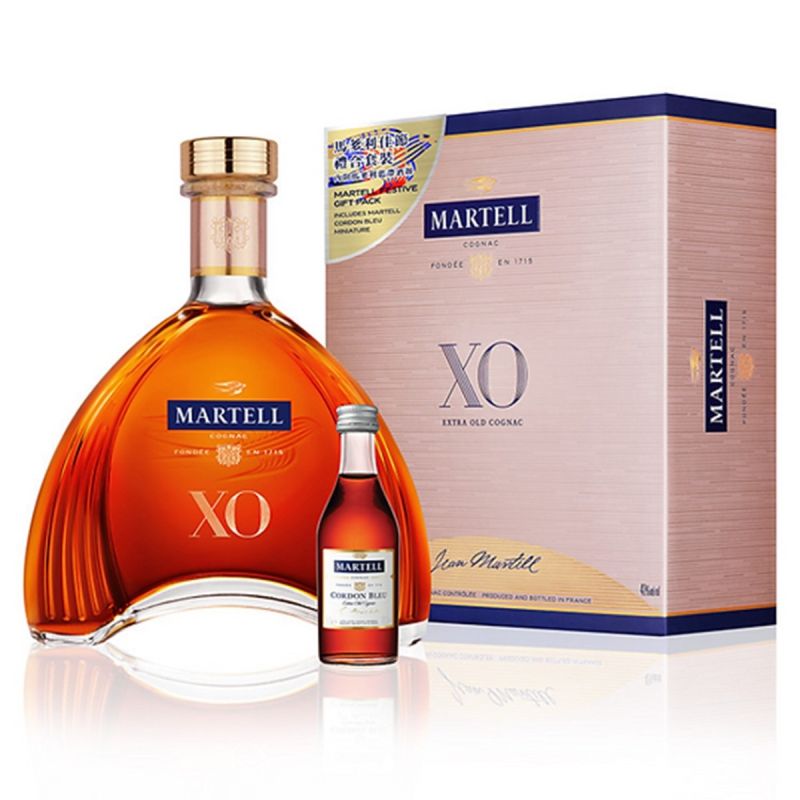 MARTELL XO COGNAC  GIFT BOX 700ML Festival edition + CORDON BLEU 50ML 馬爹利佳節禮盒套裝